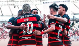 Em ritmo de folia, Flamengo derrota Volta Redonda no Maracanã