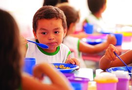 Kits de merenda começam a ser distribuídos nesta quinta-feira (02)