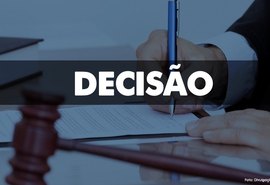 Mulher é condenada por usar documento falso para visitar preso
