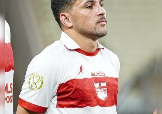 Dadá Belmonte sofre queda grave e preocupa o CRB no Castelão