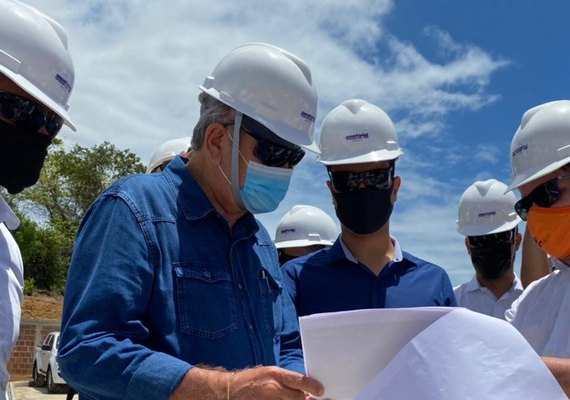 JHC visita obra da nova subestação de Ipioca