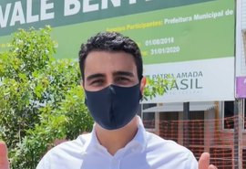 Prefeito JHC ´toma pra si´ obra que já estava concluída no Benedito Bentes