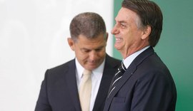 Ex-ministro diz que Bolsonaro põe democracia em risco