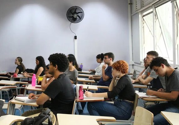 Correios divulga cronograma para concurso e prevê contratação até dezembro