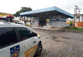 PM segue com fiscalização para cumprimento de decreto emergencial