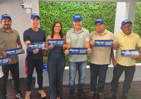Vereadores rompem com JHC e aparecem ao lado de Renan Filho em Novo Lino