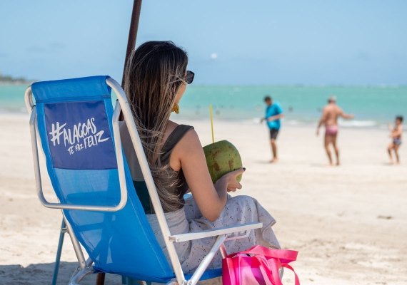 Sedetur padroniza serviços na praia de Ponta Verde