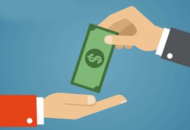 Servidores que regularizaram situação no Itaú até o dia 31 recebem nesta sexta