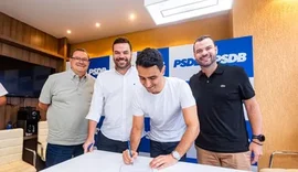 Montagem de chapa: JHC filia 3 vereadores do PL no PSDB