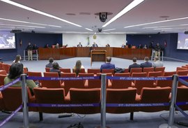 STF forma maioria para condenar cinco réus da trama golpista