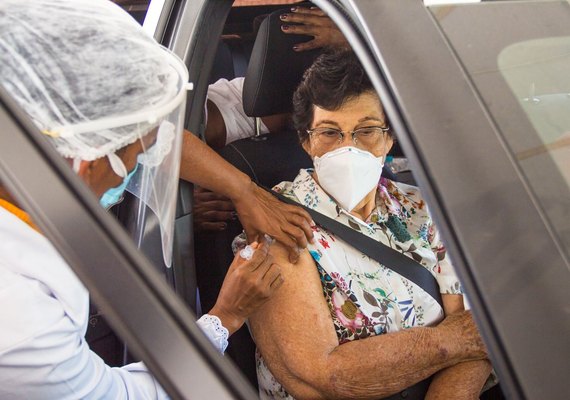 Maceió tem aumento na procura pela segunda dose de vacinas contra Covid-19