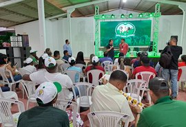Encontro na Expo bacia comemora os 20 anos do Programa do Leite em AL