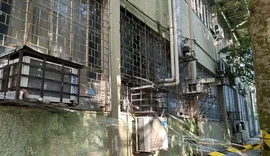 Incêndio atinge laboratório da Ufal e deixa área isolada