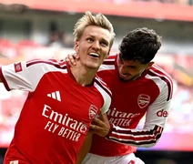 Arsenal atropela Manchester City e conquista Supercopa da Inglaterra