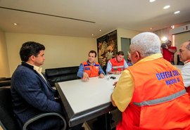 Cerca de R$ 2,4 milhões serão liberados para ajuda humanitária no bairro do Pinheiro