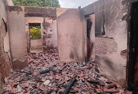 Incêndio atinge residência após contador de energia explodir em Maragogi