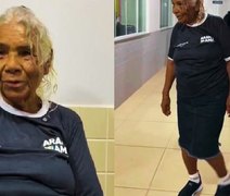 Aos 90 anos, idosa realiza sonho de aprender a escrever o nome