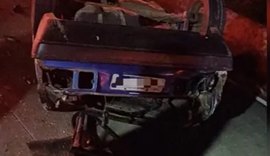 Capotamento deixa quatro pessoas feridas em rodovia de Messias