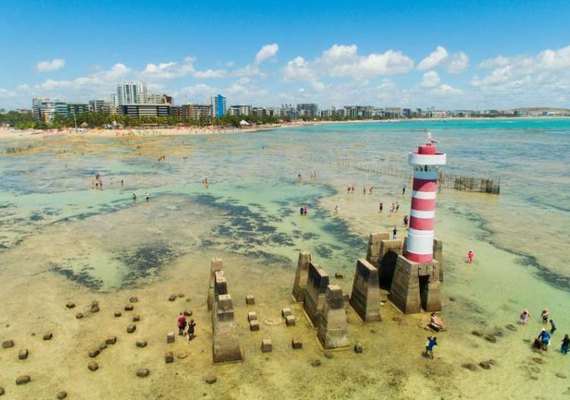 Maceió assume liderança nacional entre destinos mais vendidos em faturamento