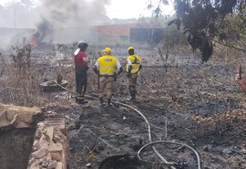 Incêndio de grandes proporções atinge chácara em Rio Largo