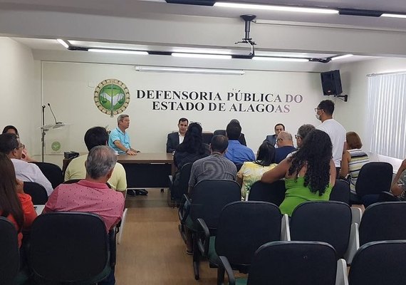 Deputado quer apoio jurídico para os 12 alagoanos presos após terrorismo em Brasília