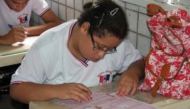 Unidades de ensino alagoanas passam por prova internacional de desempenho