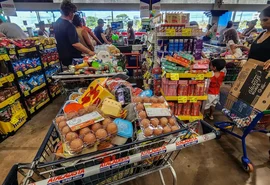 Prévia da inflação perde força pelo 2º mês e fecha junho em 0,41%