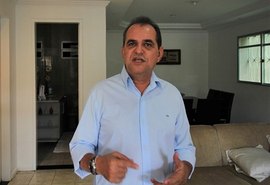 Valdo Sandes deixa cargo no TCE para disputa como vice-prefeito em Delmiro Gouveia