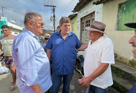 “Tragédia desnuda a pobreza do povo alagoano”, diz João Caldas