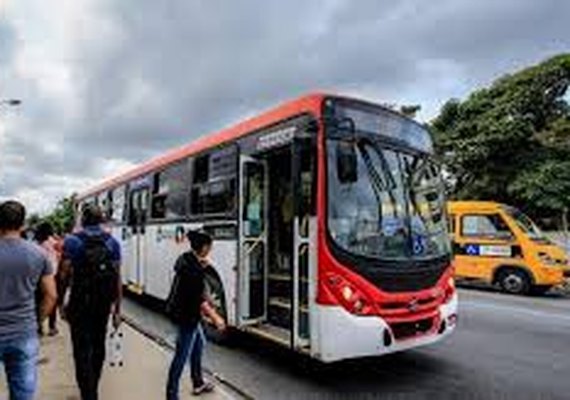 Maceió paga mais de meio bilhão a empresas de ônibus desde 2021