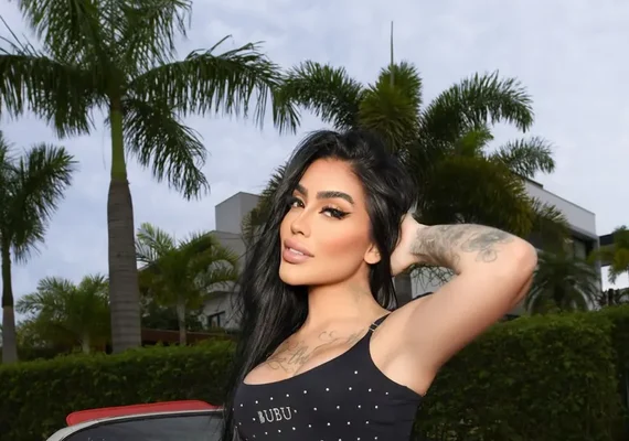 MC Mirella realiza cirurgias após gestação e comemora “sonho realizado”