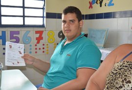 Estudante com autismo supera diagnóstico e aprende a ler