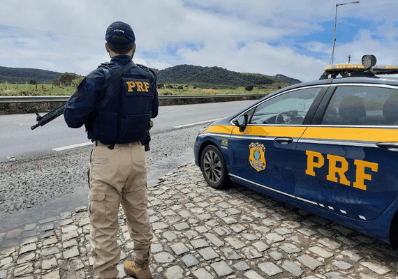 Homem é detido por adulterar placa de veículo em Messias