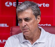 Presidente do CRB é hospitalizado após acidente em pescaria