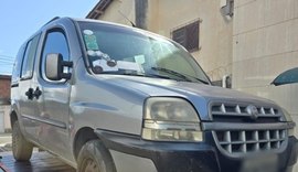 Agentes flagram crianças abandonadas em transporte irregular em Maceió