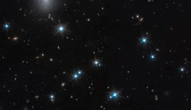 Cientistas descobrem galáxia feita de matéria escura