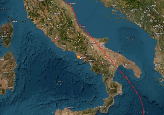 Terremoto de 4,7 atinge Nápoles e provoca apagões e danos na região