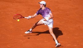 João Fonseca vence Djokovic em quase 5h e avança às oitavas de Roland Garros