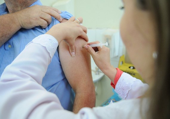 Segunda etapa de vacinação contra gripe tem início em 16 de abril
