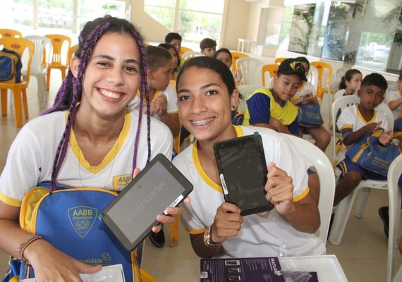 Escolas públicas de Arapiraca apostam na tecnologia dentro das salas de aula