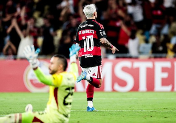Flamengo goleia Independiente Medellín por 4 a 1 e mantém 100% na Libertadores