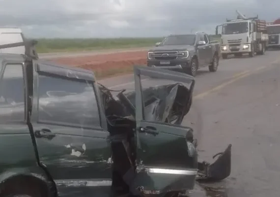 Colisão entre carro e betoneira deixa um morto em Marechal Deodoro