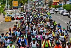 Passeio Ciclístico do IMA reúne cerca de 1.700 participantes na orla de Maceió
