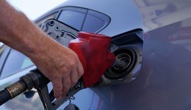 Receita Federal leiloa 15 milhões de litros de gasolina apreendidos