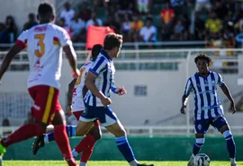 CSA deve repetir esquema com falso 9 contra o Betim na Série D