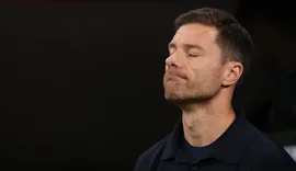 Xabi Alonso deixa o comando do Real Madrid e Álvaro Arbeloa assume o time principal