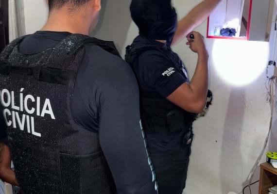 Operação mira suspeitos de tráfico em três bairros de Maceió