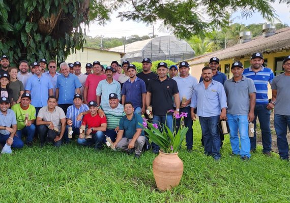 Membros de associações rurais do município de Viçosa visitam Pindorama para conhecer os benefícios do WDG