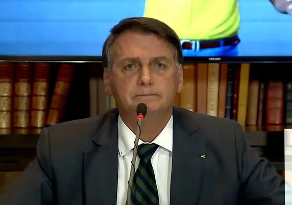 Como Bolsonaro liderou o esquema de ataques às urnas, segundo a PGR