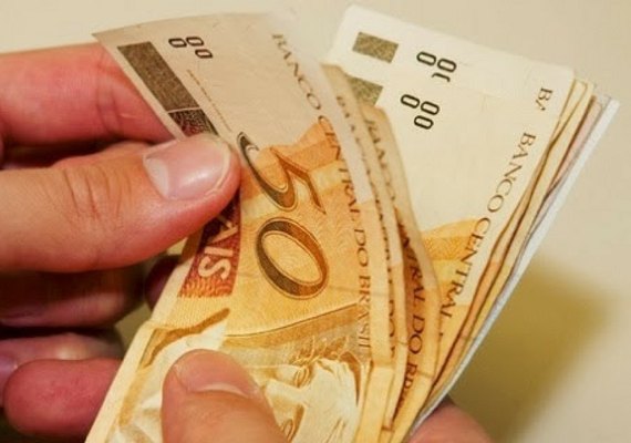 Governo estima que salário mínimo ficará abaixo de mil reais em 2019
